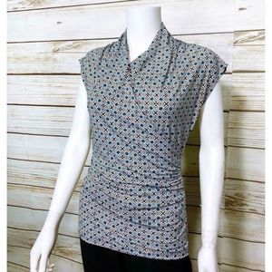 Laundry by Shelli Segal geometric pattern blouse. Size small